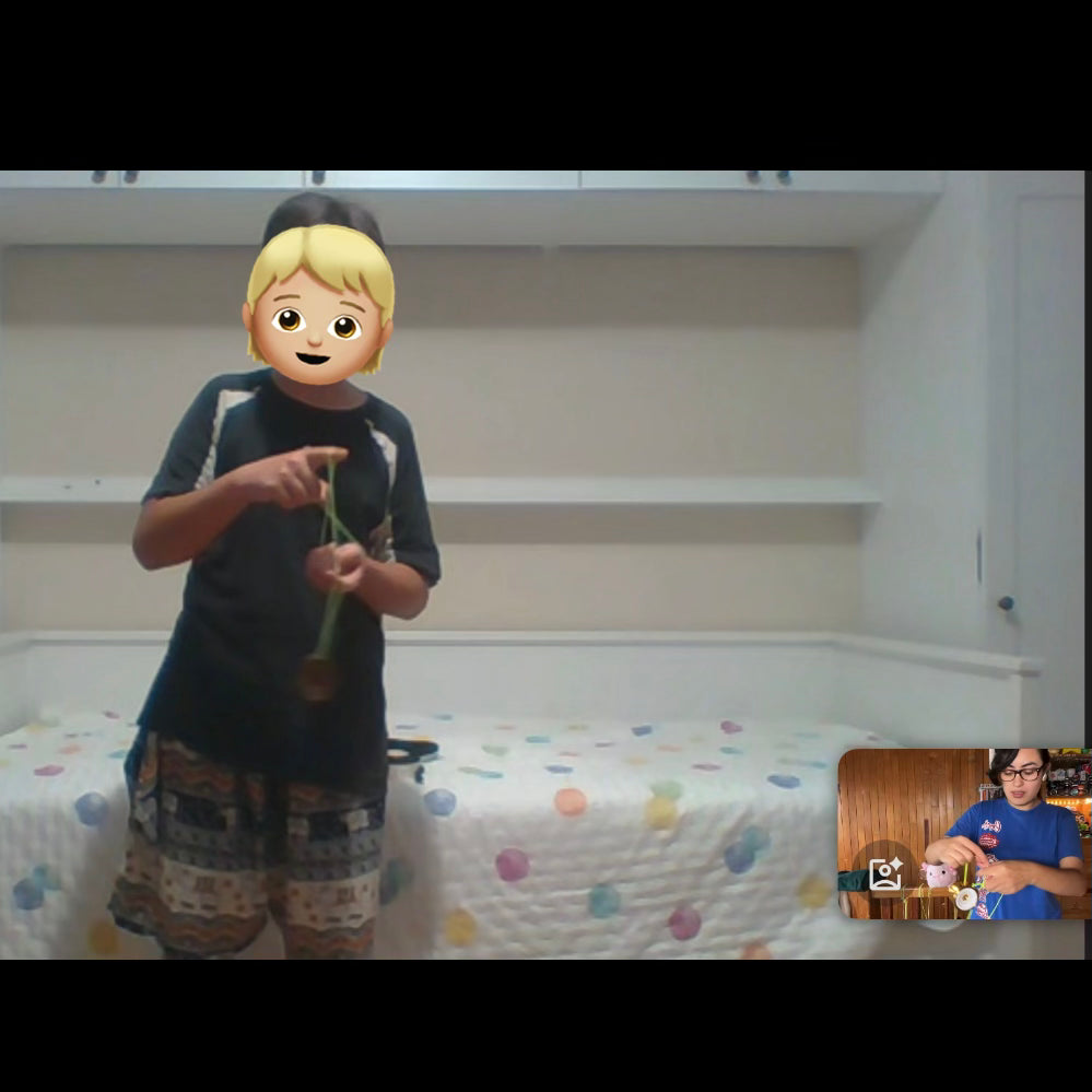 CLASE DE YOYO CON BETTY