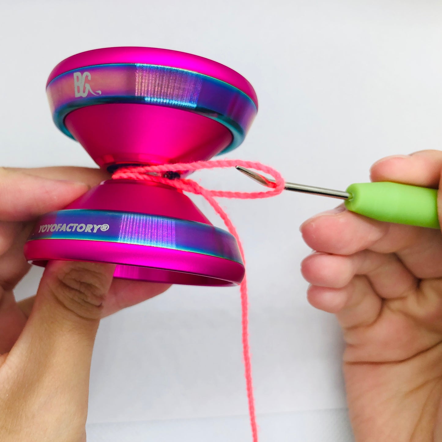 GANCHO QUITA NUDOS DE YOYO